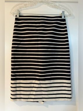 J. Crew Navy Blue and White Horizontal Stripe Lined Pencil Skirt (Size 00)